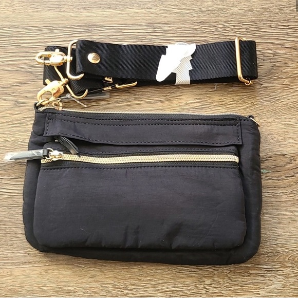 :: Stella & Dot 4-in-1 Zip-it Convertible Crossbody/Belt/Fanny Bag Black & Gold - Picture 7 of 11